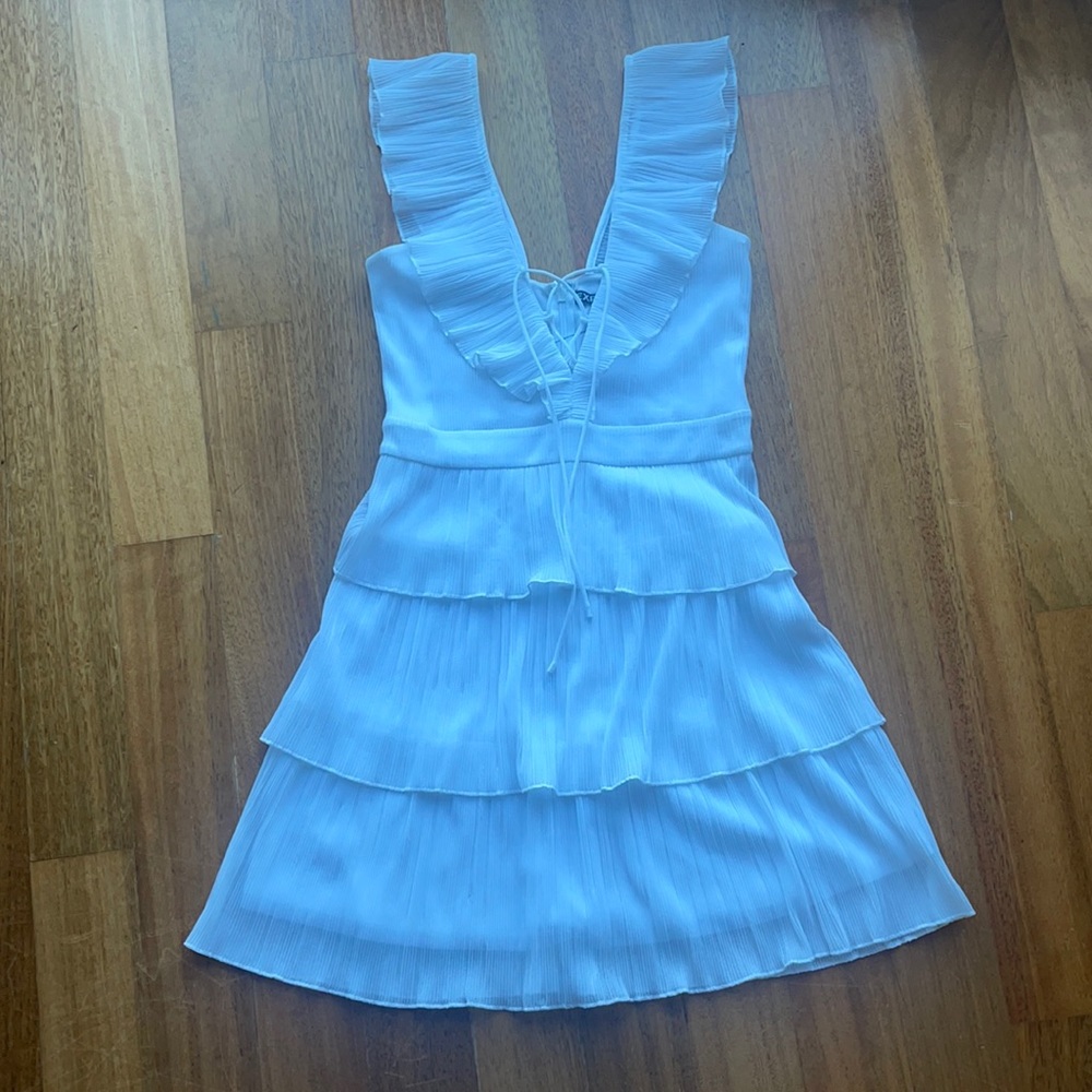Express white tiered dress